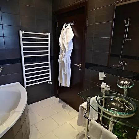 Vuchev 别墅 韦林格勒